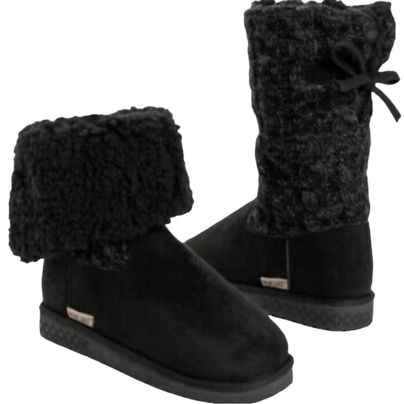 Women’s MUK LUKS Black Fold Over Sherpa Lined Cable Knit Boots - Picture 2 of 6